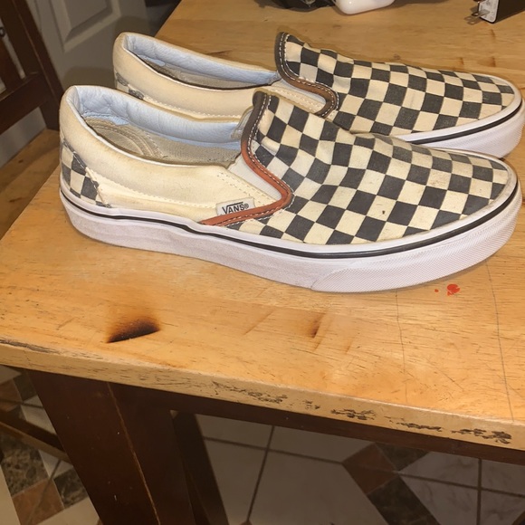 Men’s Vans - Picture 3 of 3
